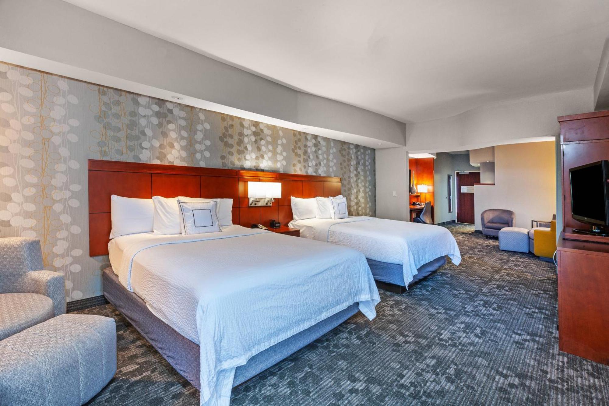 คอร์ตยาร์ด ทัลซ่า วูดแลนด์ฮิลส์ Hotel ทัลซา ภายนอก รูปภาพ