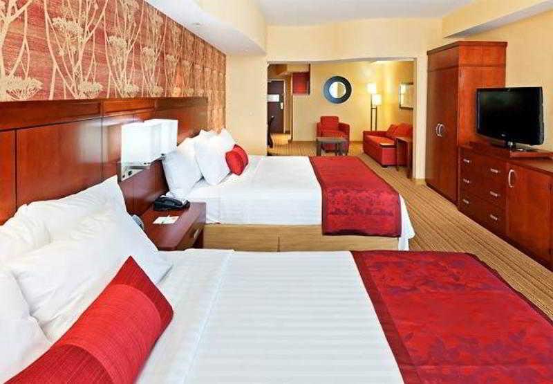 คอร์ตยาร์ด ทัลซ่า วูดแลนด์ฮิลส์ Hotel ทัลซา ภายนอก รูปภาพ